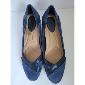 Earth Brand Spaceberry Navy Colored Suede Wedges size 10B